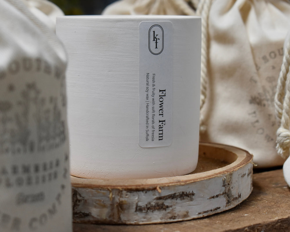 
                  
                    Load image into Gallery viewer, Flower Farm Signature Candle
                  
                