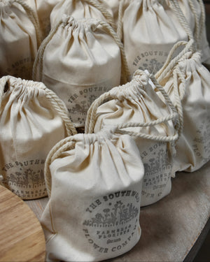 
                  
                    Load image into Gallery viewer, An Afternoon of Craft &amp;amp; Calm with Kinfolk Studio - 1pm-4pm
                  
                