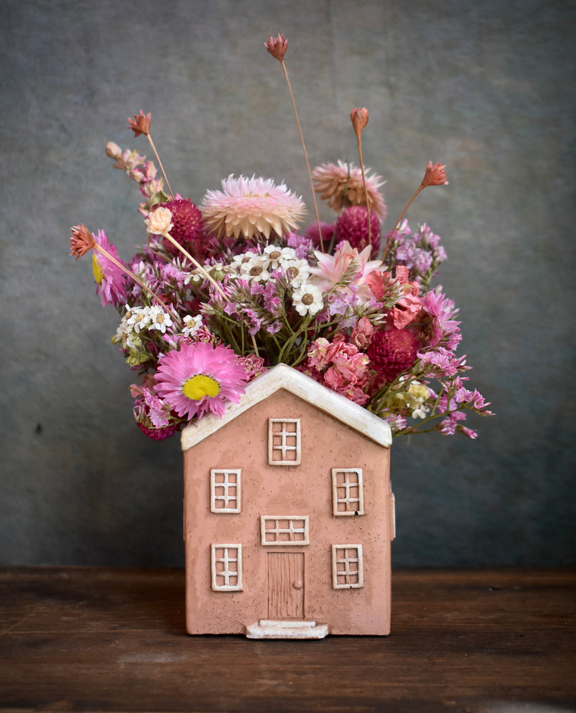 
                  
                    Load image into Gallery viewer, Everlasting Dutch House Arrangement Kit
                  
                