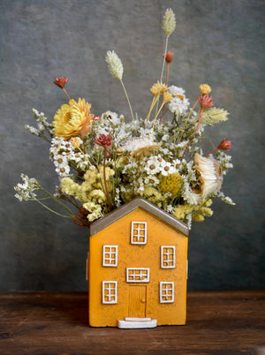 
                  
                    Load image into Gallery viewer, Everlasting Dutch House Arrangement Kit
                  
                
