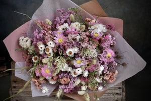 
                  
                    Load image into Gallery viewer, &amp;#39;wild flower Everlasting Bouquet&amp;#39; ~ Blossom
                  
                
