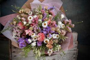 
                  
                    Load image into Gallery viewer, &amp;#39;Wild Flower Everlasting Bouquet&amp;#39; ~ Mixed Meadow pastels
                  
                