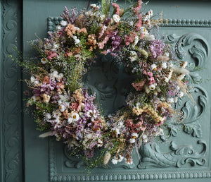 
                  
                    Load image into Gallery viewer, Everlasting Wreath
                  
                